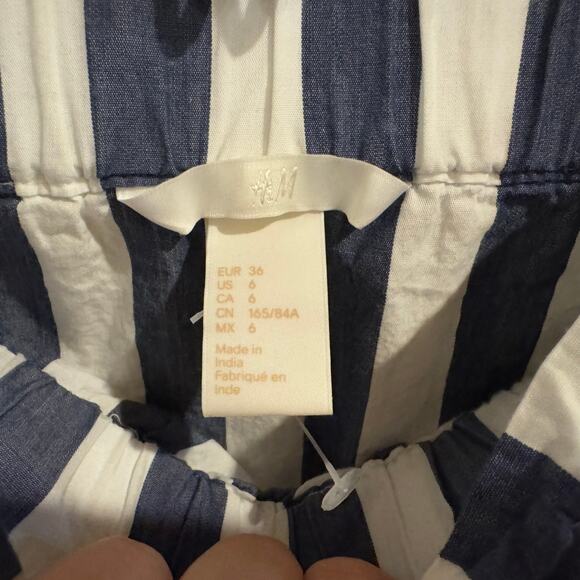 H&M Navy & White Off The Shoulder Cotton Top Size 6 - Picture 3 of 10